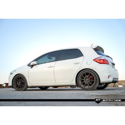 toyota auris xt spor yay 2